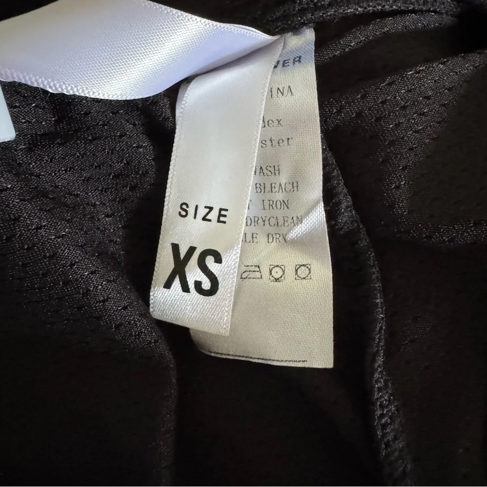 Zealotpower Black Skirt with built in Shorts, XS - Picture 6 of 10